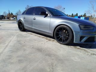 Audi A4 2013-thumb-1