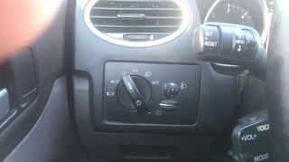 Ford Focus 2008 mk2.5 facelift-thumb-10
