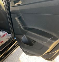 Volkswagen Polo 2021 Diesel-thumb-30