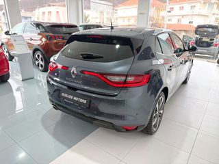 Renault Megane 2018 BOSE EDITION-thumb-7