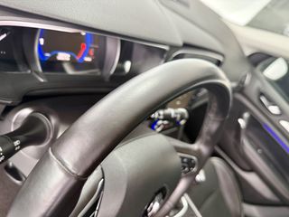 Renault Megane 2018 BOSE EDITION-thumb-20