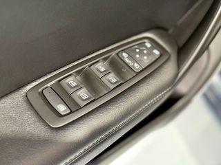 Renault Megane 2018 BOSE EDITION-thumb-22