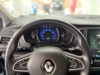 Renault Megane 2018 BOSE EDITION-thumb-29