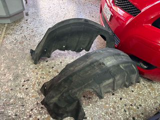 ΠΙΣΩ  ΓΝΗΣΙΟΣ ΘΟΛΟΣ ΤΟΥΟΤΑ COROLLA E15 '' Sedan ''
