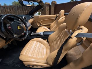 Ferrari California 2012 CERAMIC BRAKES-thumb-7
