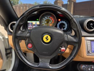 Ferrari California 2012 CERAMIC BRAKES-thumb-8