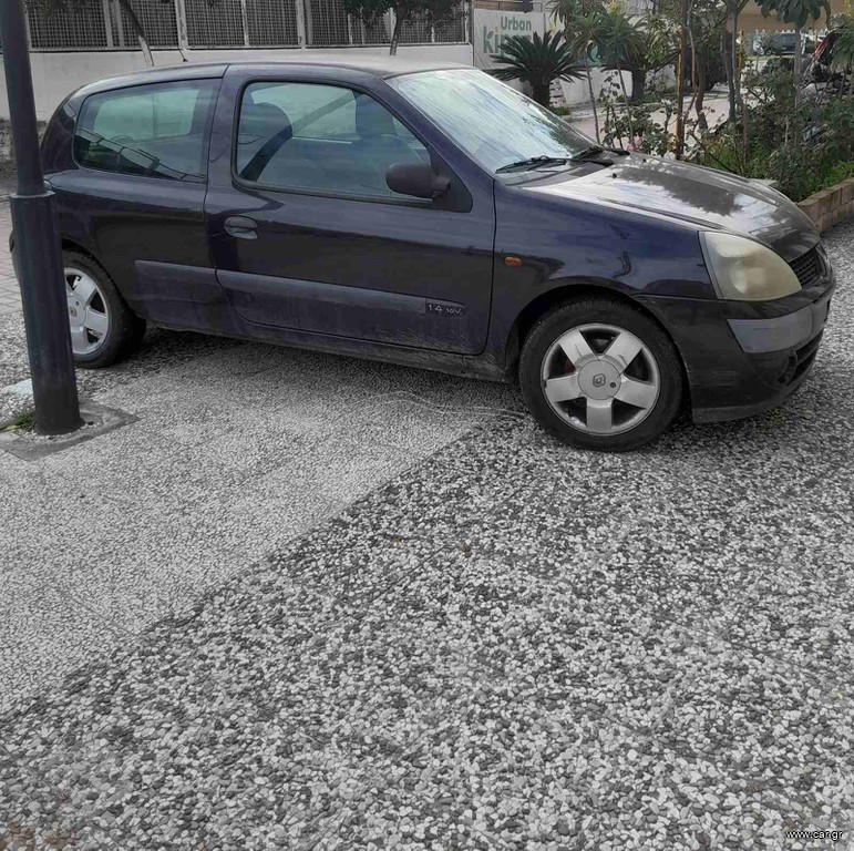 Renault Clio 2005