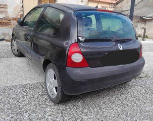 Renault Clio 2005-thumb-3