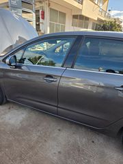 Citroen C4 2015 1.2 e-THP Selection-thumb-46