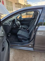 Citroen C4 2015 1.2 e-THP Selection-thumb-48