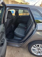 Citroen C4 2015 1.2 e-THP Selection-thumb-50