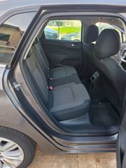 Citroen C4 2015 1.2 e-THP Selection-thumb-13