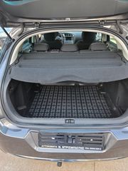 Citroen C4 2015 1.2 e-THP Selection-thumb-18