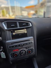 Citroen C4 2015 1.2 e-THP Selection-thumb-31