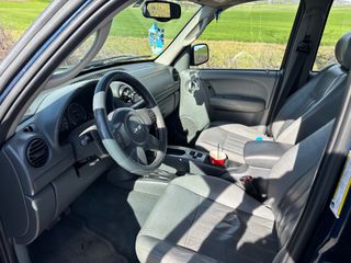 Jeep Cherokee 2006 2.8CRD RENEGADE-thumb-8