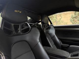 Porsche Cayman 2021 GT4 - CLUBSPORT - PDK - RACING YELLOW - SPORT CHRONO PACKAGE-thumb-17