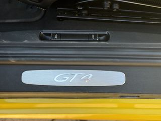 Porsche Cayman 2021 GT4 - CLUBSPORT - PDK - RACING YELLOW - SPORT CHRONO PACKAGE-thumb-14