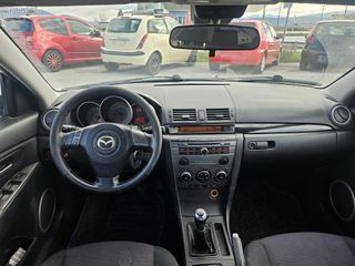 Mazda 3 2008-thumb-9