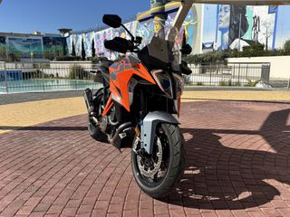 KTM 1290 Super Duke GT 2024-thumb-2