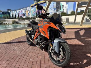 KTM 1290 Super Duke GT 2024-thumb-3