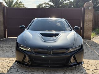 Bmw i8 2015 "Dark Knight Edition"-thumb-4
