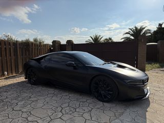 Bmw i8 2015 "Dark Knight Edition"-thumb-11