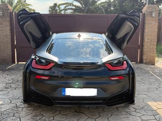 Bmw i8 2015 "Dark Knight Edition"-thumb-12