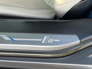 Bmw i8 2015 "Dark Knight Edition"-thumb-19