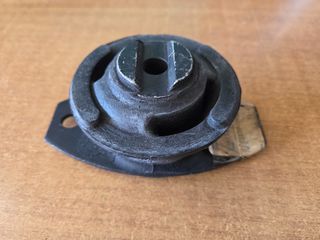 Βάση κινητήρα εμπρόσθια SEAT IBIZA (O21) 1.200 - 1.500 SYSTEM PORSCHE. ΓΝΗΣΙΑ