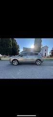 Peugeot 3008 2010-thumb-4