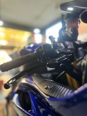 Yamaha YZF-R6 2009-thumb-6