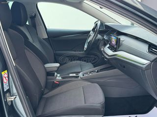 Skoda Octavia 2021 2.0 TDI-thumb-29