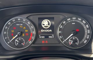 Skoda Octavia 2021 2.0 TDI-thumb-11
