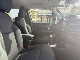 Jeep Renegade 2018 1.6 M-Jet Limited-thumb-14
