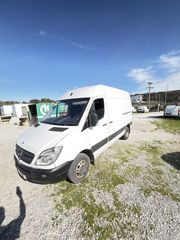 Κλούβα Mercedes-Benz 2011 519