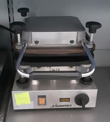 Βαφλιέρα Neumarker 2.2Kw 30x32x32 Eκ. (686/8)
