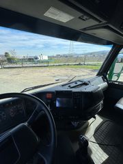 Volvo 2001-thumb-11