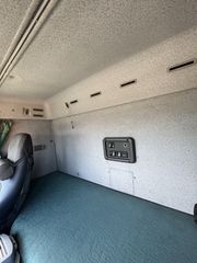 Volvo 2001-thumb-12