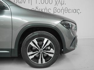 Mercedes-Benz GLA 200 2024 PROGRESSIVE 7G-DCT-thumb-10
