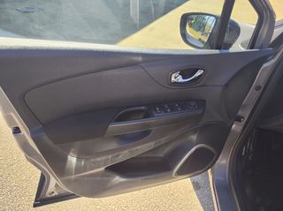 Renault Captur 2017 EURO 6-thumb-6