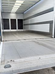 Κόφα Mercedes-Benz 2019 818 EYRO 6C-thumb-27