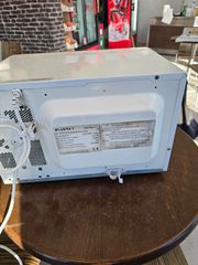 Microwave 20 l bluesky σε άριστη κατάσταση