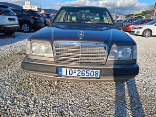 Mercedes-Benz E 200 1990 W124-AVANTGARDE-PANORAMA-thumb-2