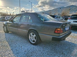 Mercedes-Benz E 200 1990 W124-AVANTGARDE-PANORAMA-thumb-5