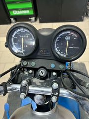 Yamaha YBR 125 2008-thumb-5