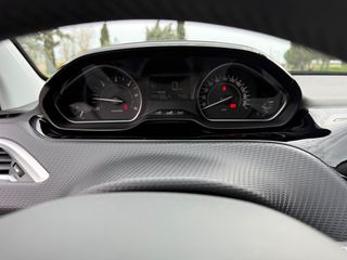 Peugeot 208 2016 Style 1.6 bluehdi-thumb-46