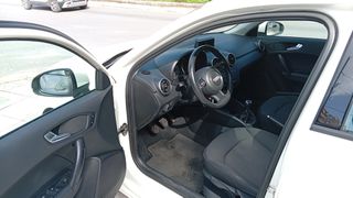 Audi A1 2014 1.6 TDI AMBITION !!!-thumb-25