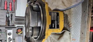 DRIVE SWING..... CAT M315D-thumb-2