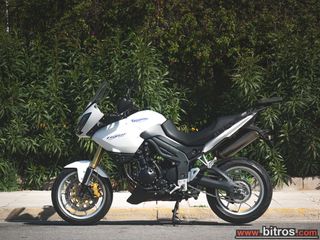 Triumph Tiger 1050 2011 3 ΒΑΛΙΤΣΕΣ ΛΙΓΑ ΧΛΜ!!! 1ΧΕΡΙ ΙΔΙΩΤΗ ΑΨΟΓΟ-thumb-3