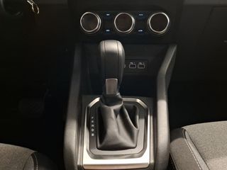 Renault Clio 2025 E-TECH HYBRID-thumb-17